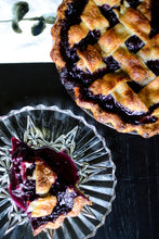 Load image into Gallery viewer, Spud’s Pies